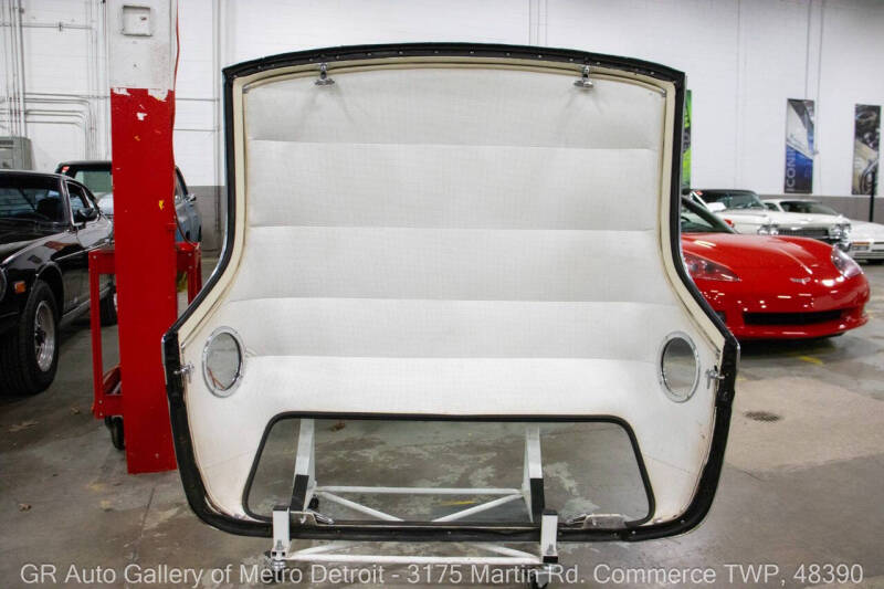 1957 Ford Thunderbird