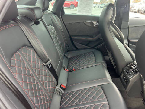 2023 Audi S4 3.0T quattro Premium Plus