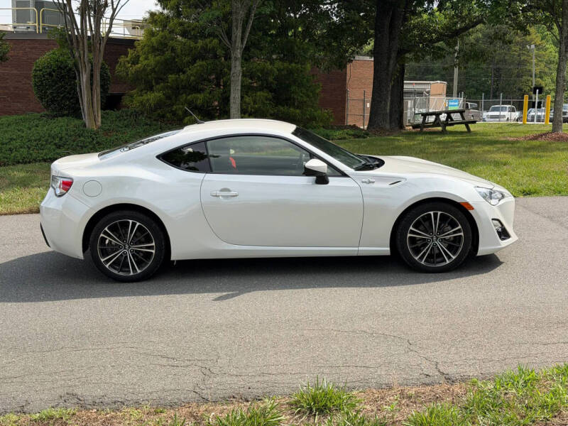 2013 Scion FR-S