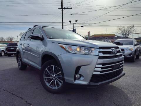 2019 Toyota Highlander for sale at Imports Auto Sales INC. in Paterson NJ