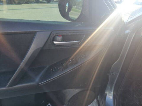 2013 Mazda MAZDA3