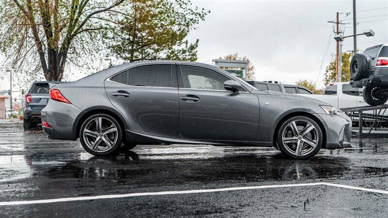 2017 Lexus IS 300