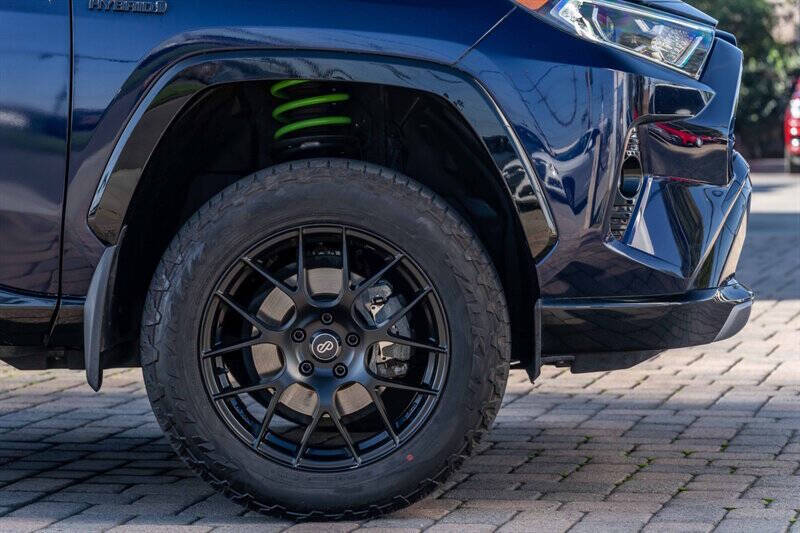 2021 Toyota RAV4 Hybrid XSE