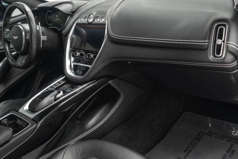 2021 Aston Martin DBX