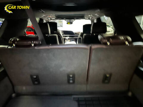 2022 Cadillac Escalade ESV Premium Luxury Platinum