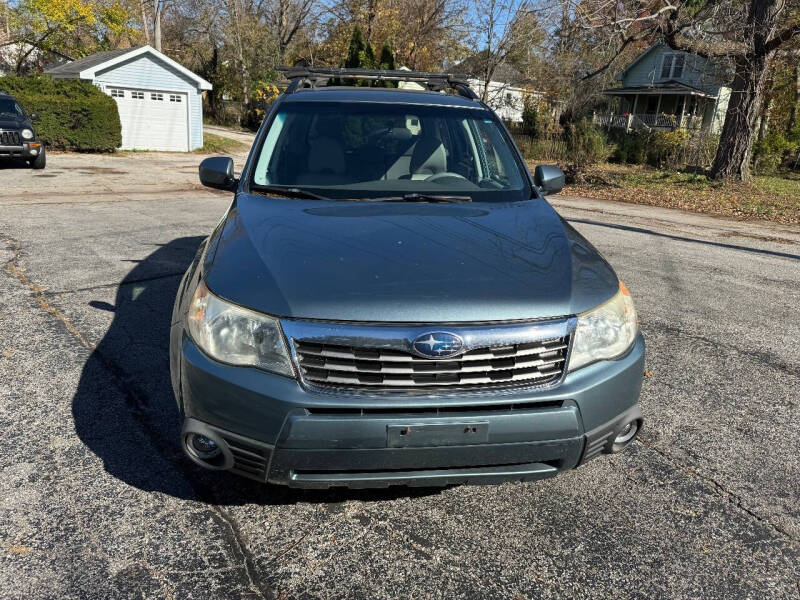 2009 Subaru Forester 2.5X Limited photo 4