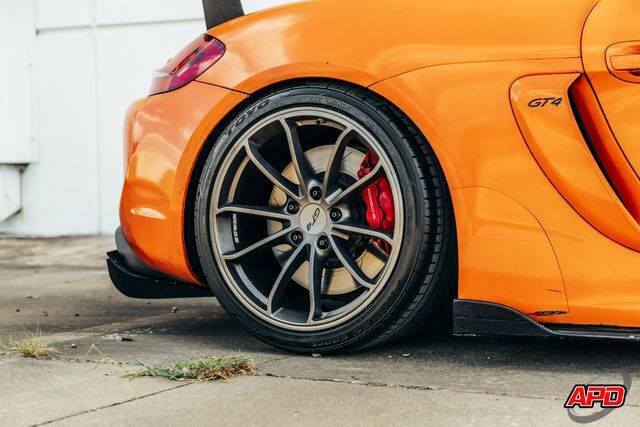 2016 Porsche Cayman GT4