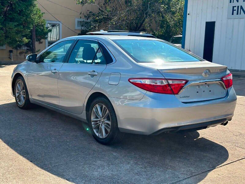 2017 Toyota Camry LE