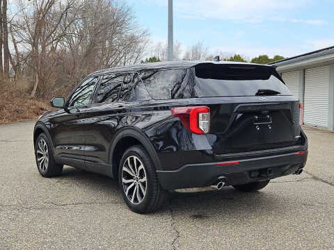 2022 Ford Explorer ST-Line