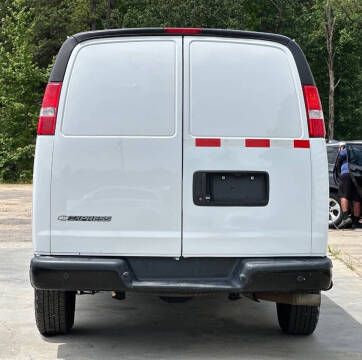 2019 Chevrolet Express 2500