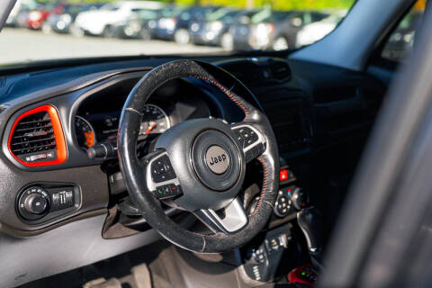 2017 Jeep Renegade Trailhawk