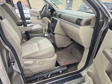 2006 Ford Freestar SE