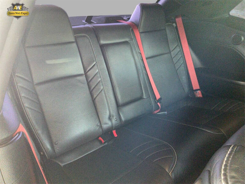 2015 Dodge Challenger SRT Hellcat