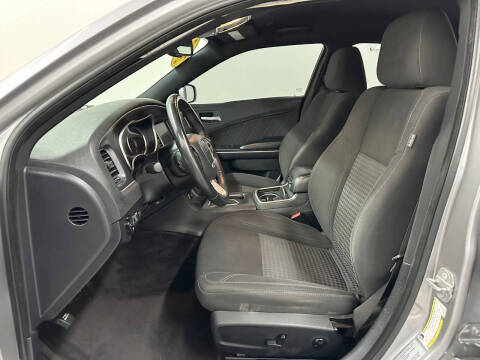 2017 Dodge Charger SXT