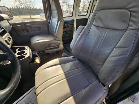 2016 Chevrolet Express 2500