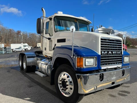 2007 Mack CHN613 for sale at Vehicle Network in Apex NC