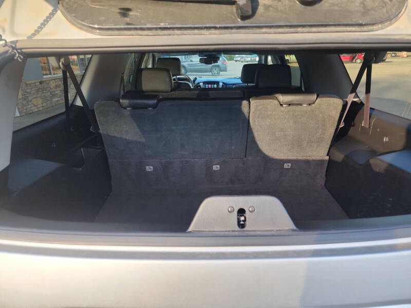 2017 GMC Yukon XL SLT