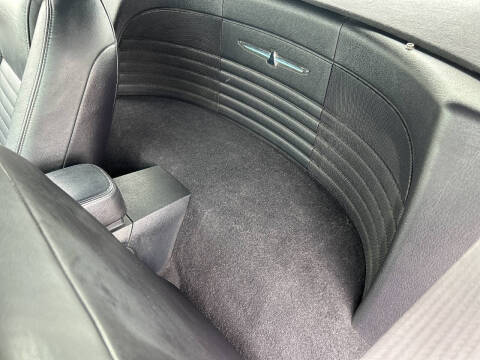 2003 Ford Thunderbird Deluxe