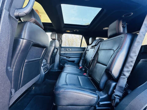 2016 Ford Explorer Sport