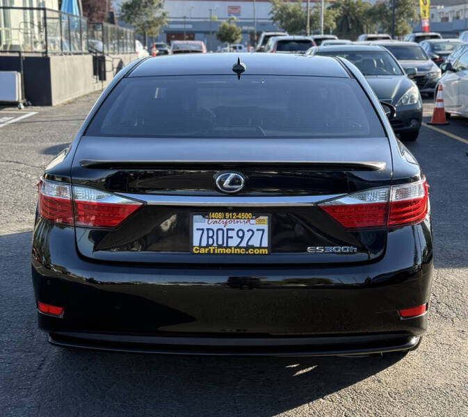 2013 Lexus ES 300h