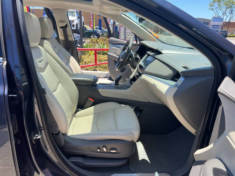 2018 Cadillac XT5 Luxury