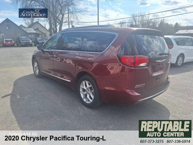 2020 Chrysler Pacifica Touring L