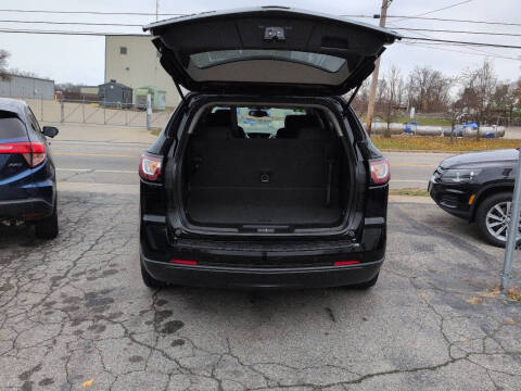 2017 Chevrolet Traverse LT