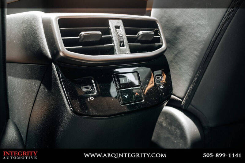 2026 Lexus RX 450h+ Premium