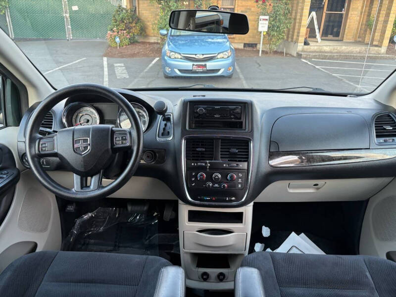 2015 Dodge Grand Caravan SXT Plus