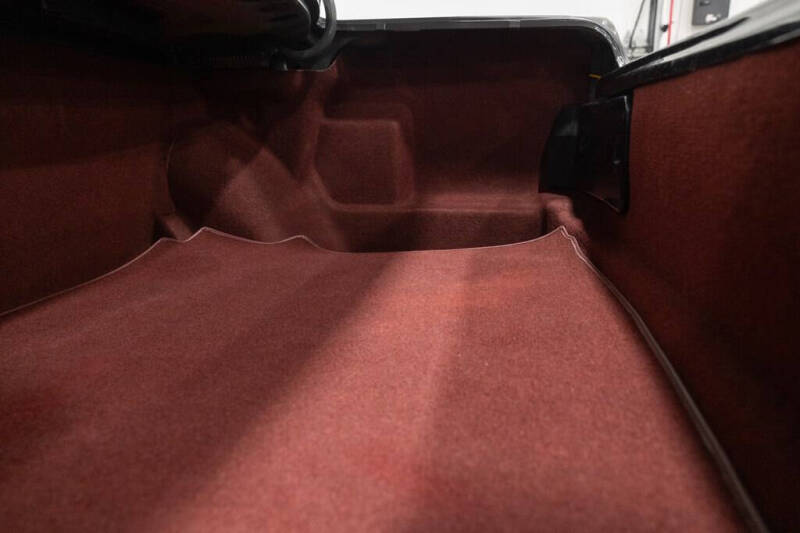 1988 Mercedes-Benz 560-Class 560 SEL