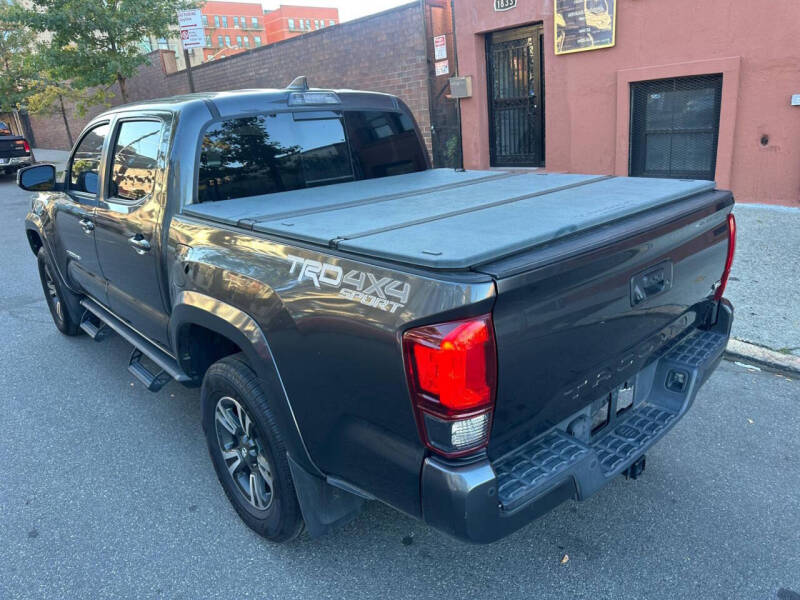 2019 Toyota Tacoma TRD Sport