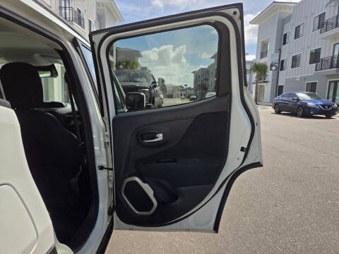 2017 Jeep Renegade Latitude