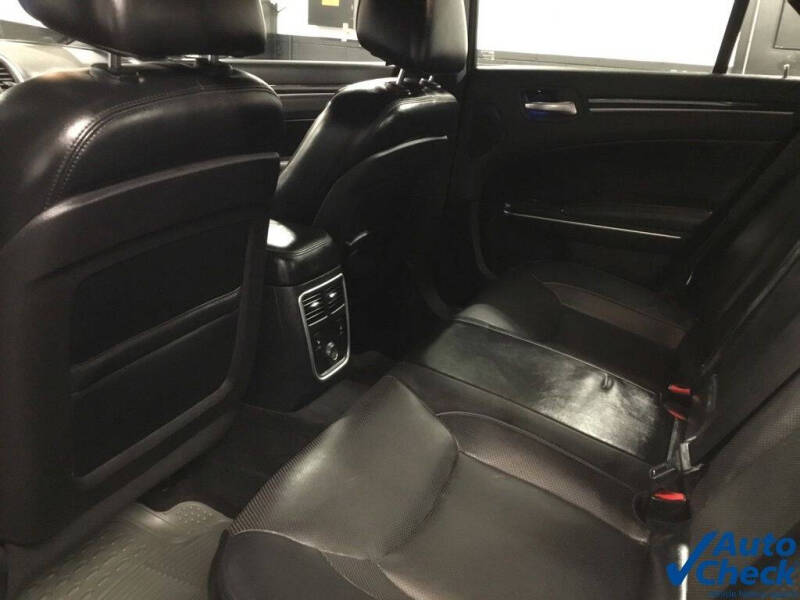 2012 Chrysler 300 C
