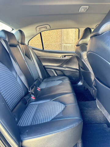 2023 Toyota Camry SE