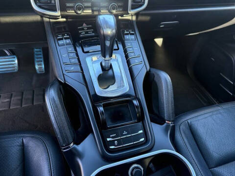 2014 Porsche Cayenne S Hybrid