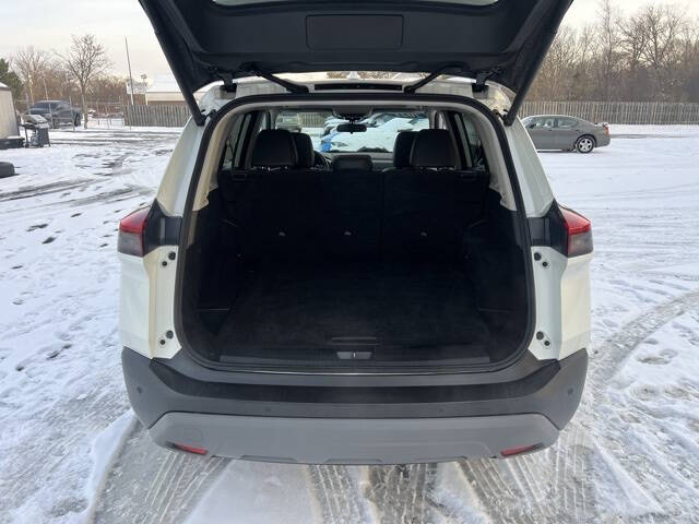 2021 Nissan Rogue SV