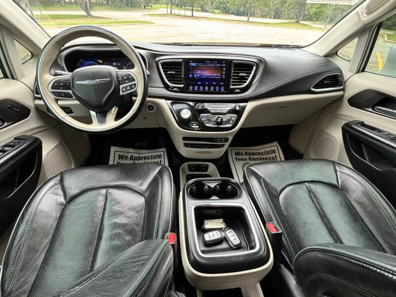 2017 Chrysler Pacifica Limited
