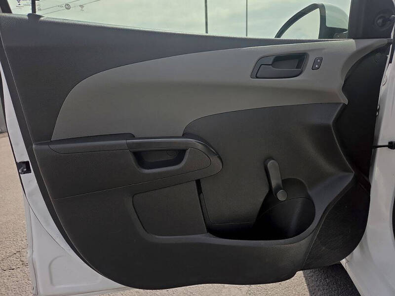 2018 Chevrolet Sonic LT Auto Fleet