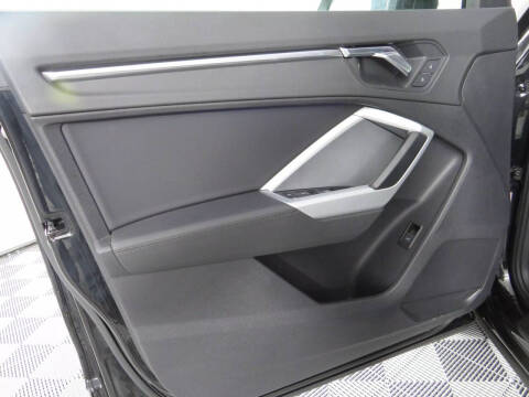 2021 Audi Q3 quattro S line Prem Plus 45 TFSI