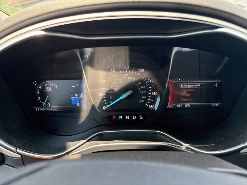 2016 Ford Fusion SE