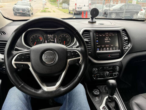 2018 Jeep Cherokee Latitude Plus