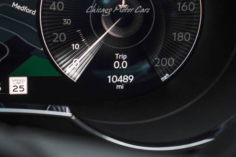 2023 Bentley Bentayga Hybrid