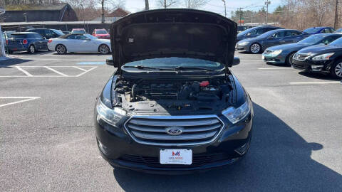 2015 Ford Taurus SEL