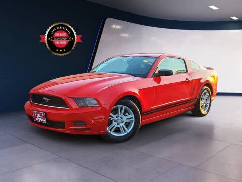 2013 Ford Mustang for sale at LUNA CAR CENTER in San Antonio TX