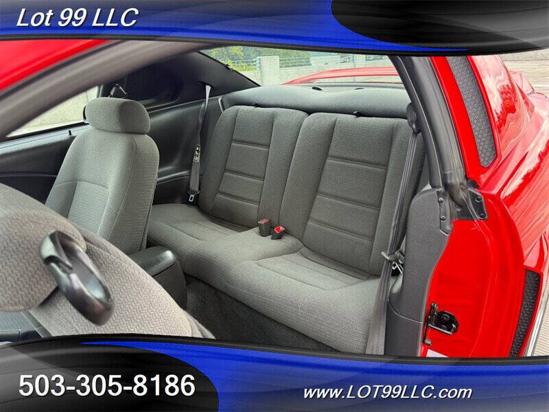 2000 Ford Mustang