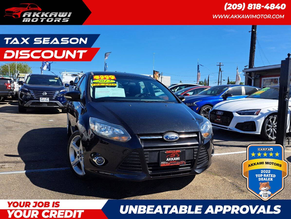 Black 2012 Ford Focus Titanium Titanium 4dr Hatchback 1
