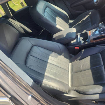 2018 Audi Q5 2.0T quattro Premium Plus