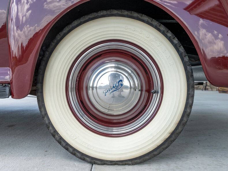 1941 Ford Coupe Super Deluxe