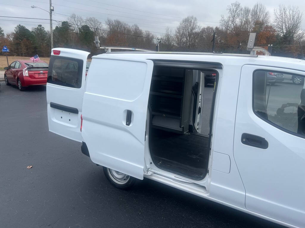 2021 Nissan NV200 S photo 30