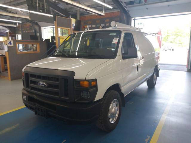 2010 Ford E-Series E-250
